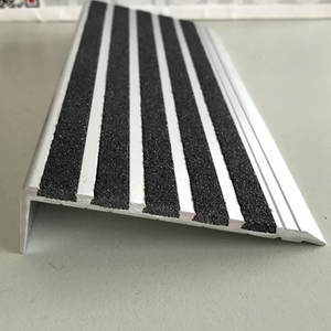 Aluminum Step Tread with Black Carborundum MSSNC-9