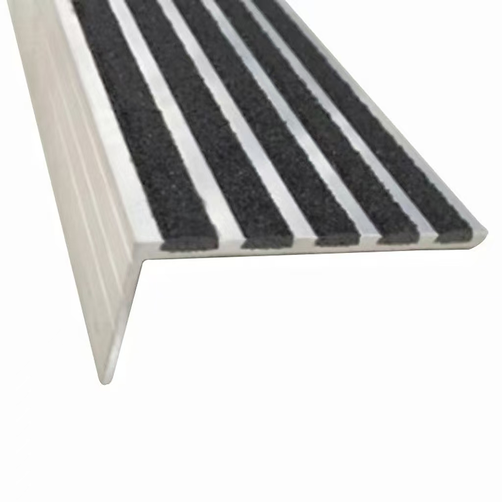 Carborundum Insert Aluminum Stair Nosing MSSNC-15