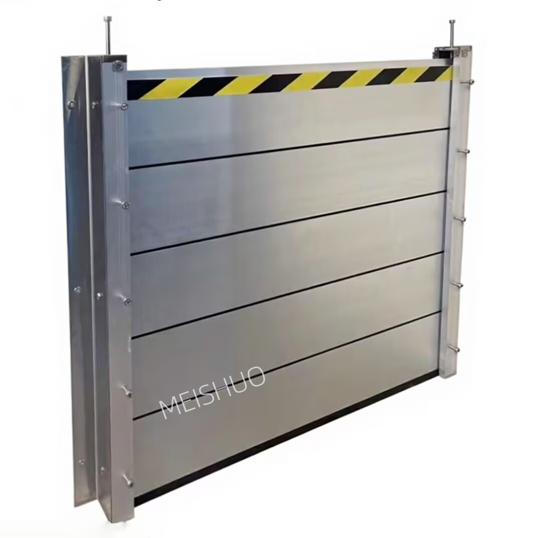 Easy Assemble Flood Control Water Barrier Flood Barricade Custom Flood Barrier